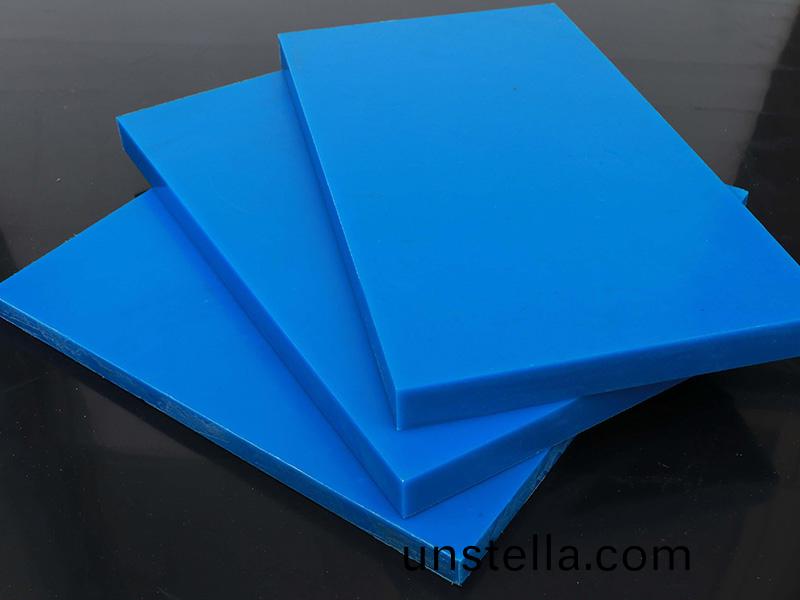 超高(gao)分子量聚乙烯耐磨闆(ban)材