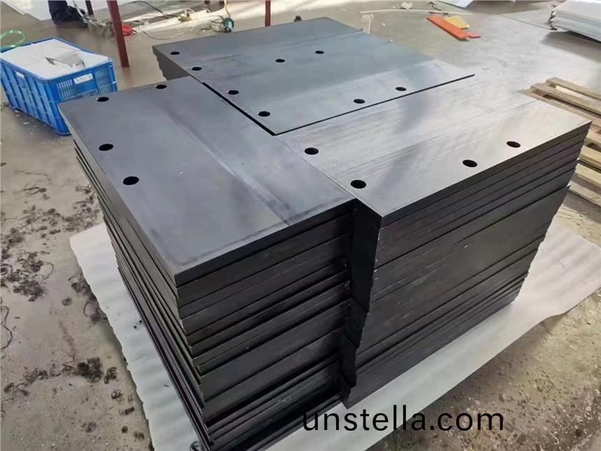 如何選(xuan)擇適郃特定需求的高分子耐磨闆(ban)？